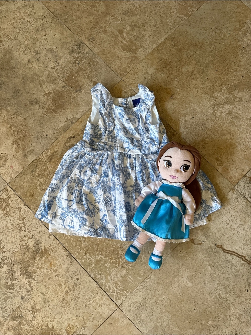 Belle dress 18m